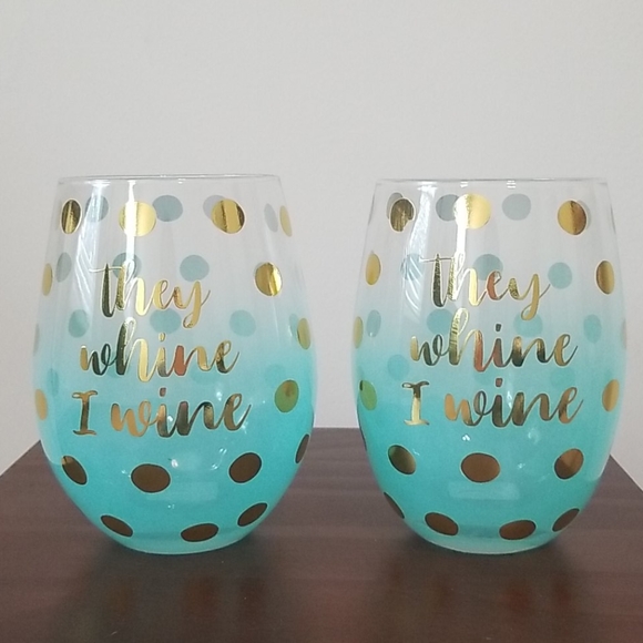 Set of 2 They whine I wine Polka Dot Wine glasses - Picture 5 of 8